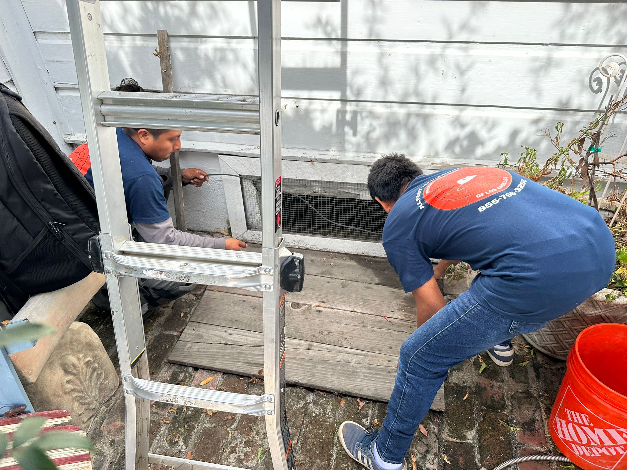 Crawl Space Cleaning Los Angeles Crawl Space Clean Up Los Angeles